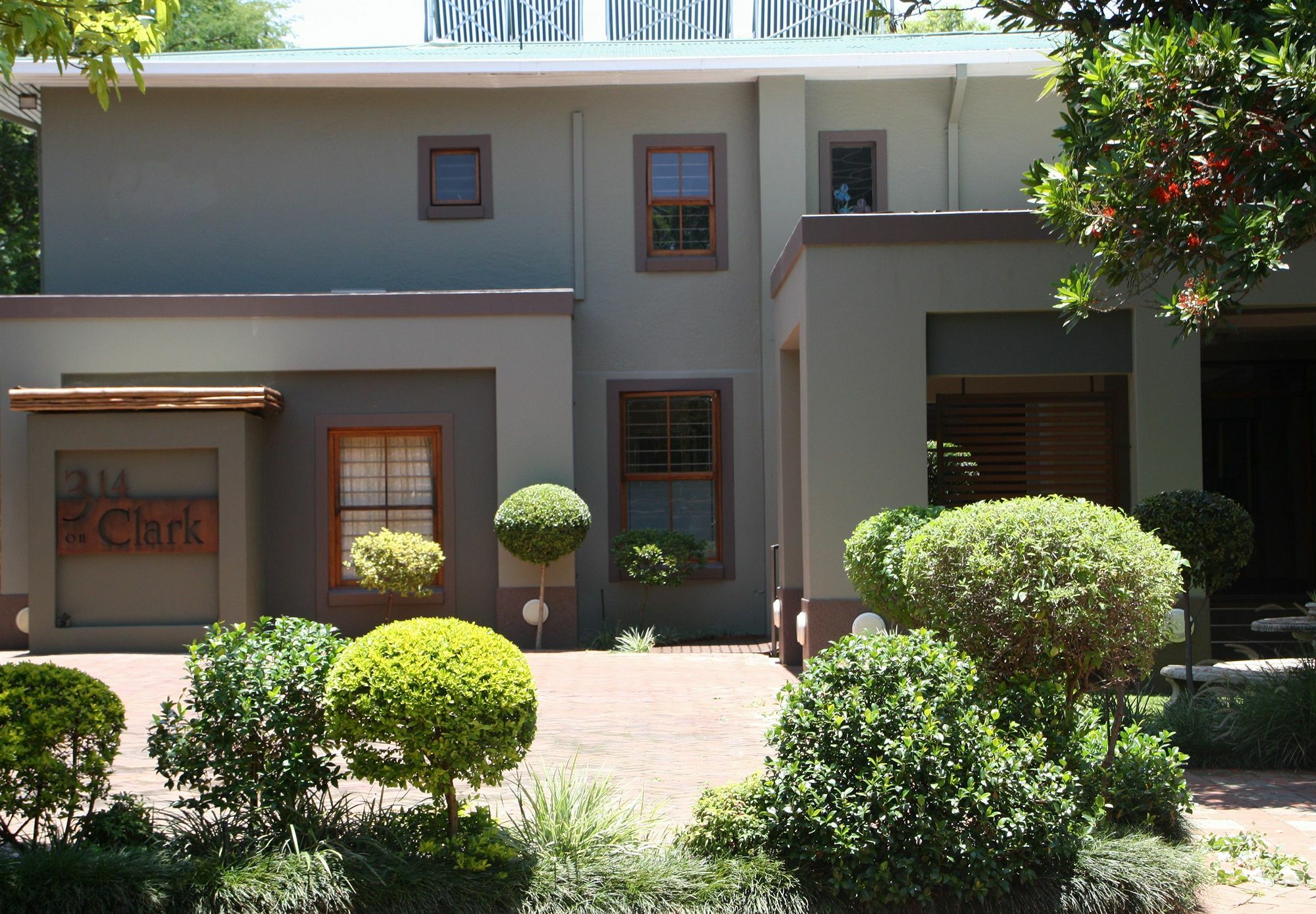 314 On Clark Guest House Pretoria-Noord Εξωτερικό φωτογραφία
